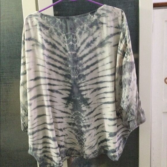 Gypsy L SILK tie dye top Gray - Picture 9 of 9